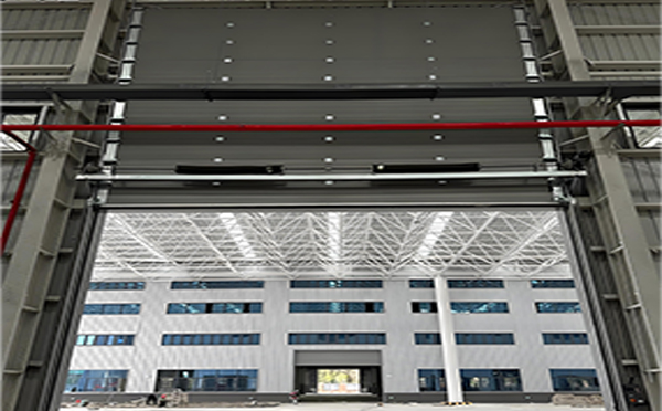 巴里坤工业提升门