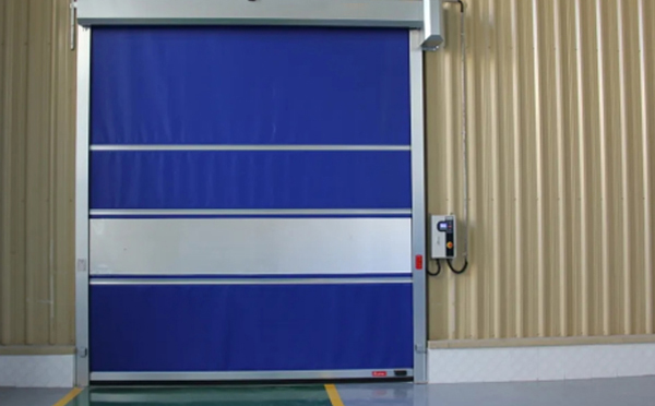 选择巴里坤快速巴里坤卷帘门时的注意事项